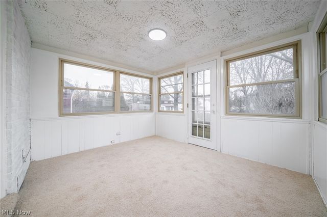 4909 W 220th Street, Fairview Park, OH 44126