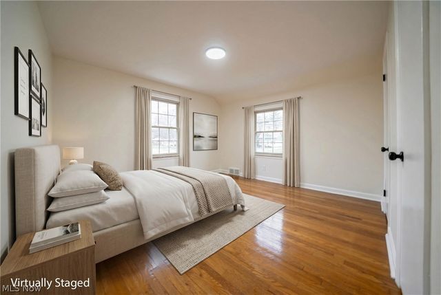 4909 W 220th Street, Fairview Park, OH 44126