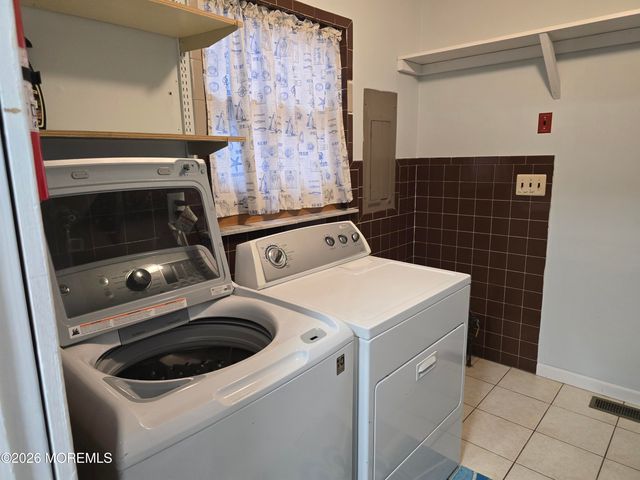 713 Buchanan Street, Toms River, NJ 08753