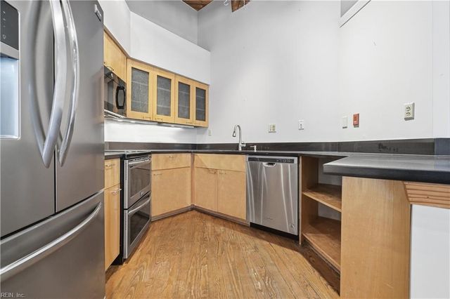 230 W Tazewell St Apt 209, Norfolk, VA 23510