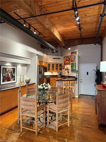 230 W Tazewell St Apt 209, Norfolk, VA 23510