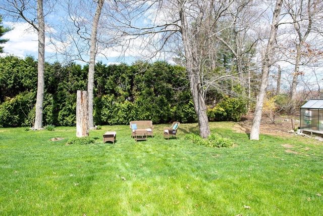 55 E Briggs Rd, Westport, MA 02790