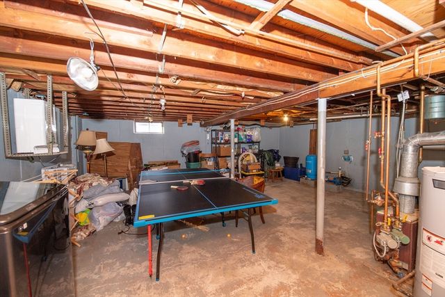 55 E Briggs Rd, Westport, MA 02790