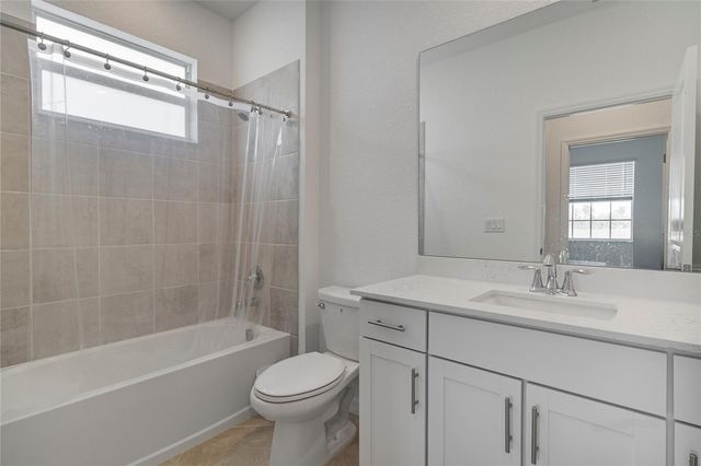 11088 PINOT DRIVE, Venice, FL 34293