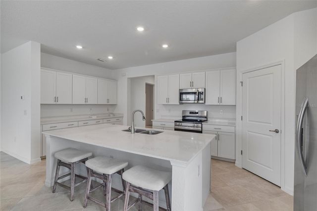 11088 PINOT DRIVE, Venice, FL 34293