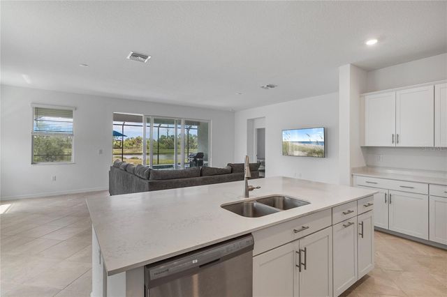 11088 PINOT DRIVE, Venice, FL 34293