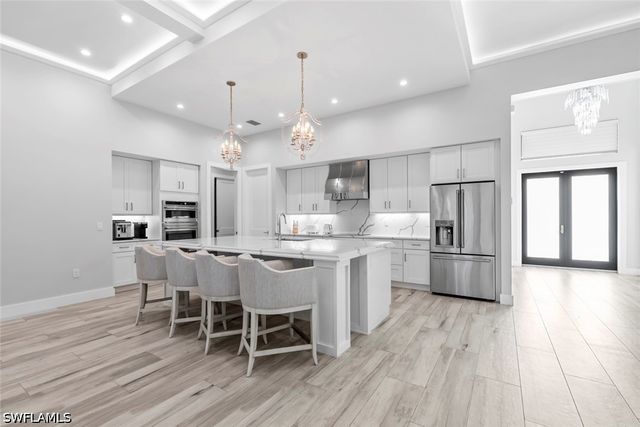 9974 Winterview DR, Naples, FL 34109