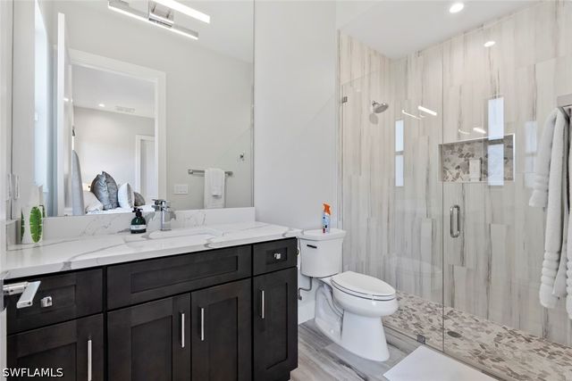 9974 Winterview DR, Naples, FL 34109