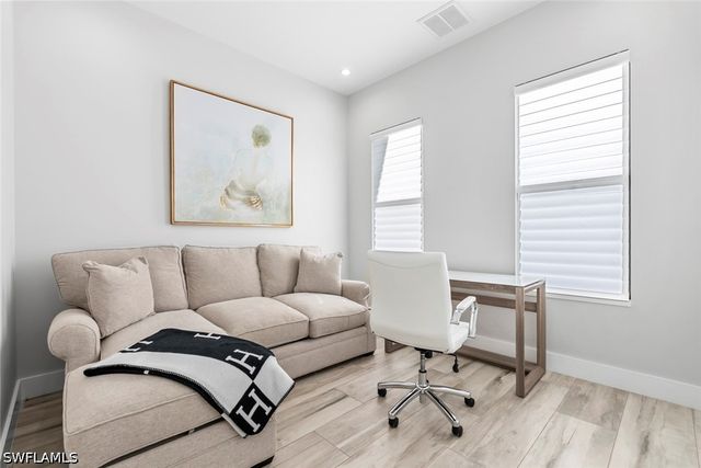 9974 Winterview DR, Naples, FL 34109