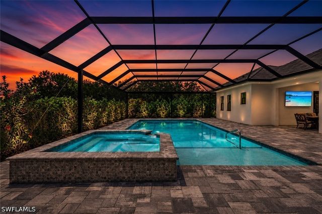 9974 Winterview DR, Naples, FL 34109