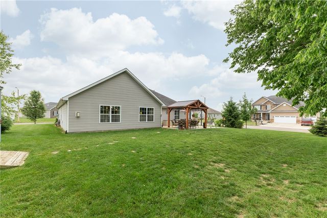 725 Loxley Lane, Troy, OH 45373