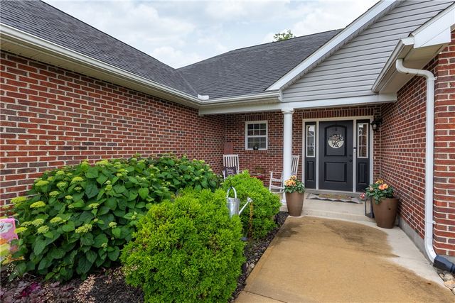 725 Loxley Lane, Troy, OH 45373