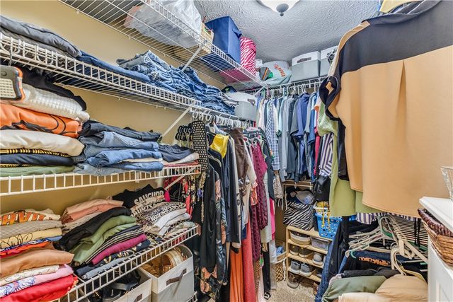 725 Loxley Lane, Troy, OH 45373