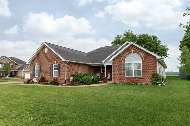 725 Loxley Lane, Troy, OH 45373