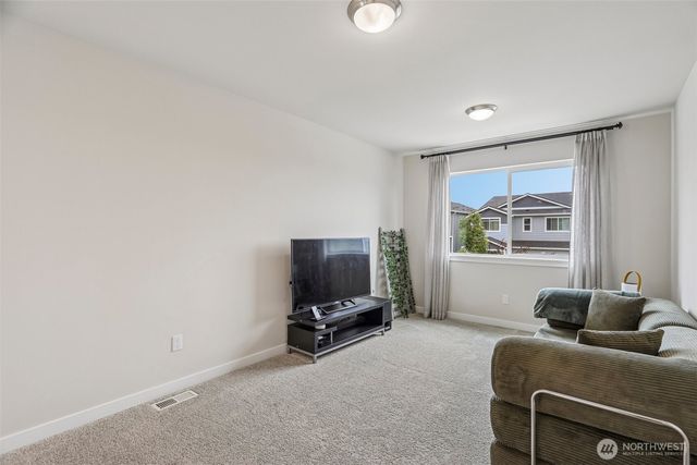 8543 52nd Place NE, Marysville, WA 98270