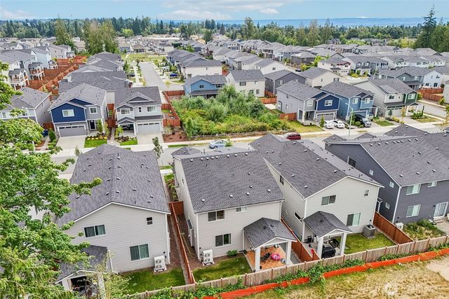 8543 52nd Place NE, Marysville, WA 98270