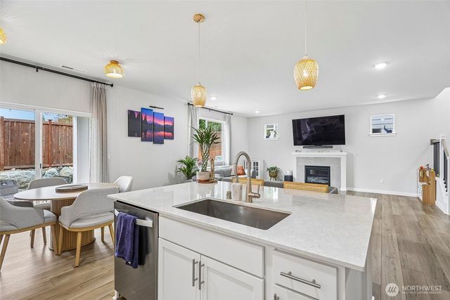 8543 52nd Place NE, Marysville, WA 98270
