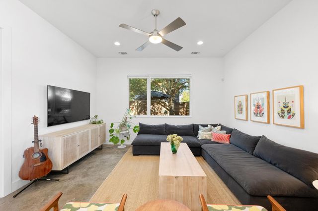 2010 Goodrich Ave 2B, Austin, TX 78704