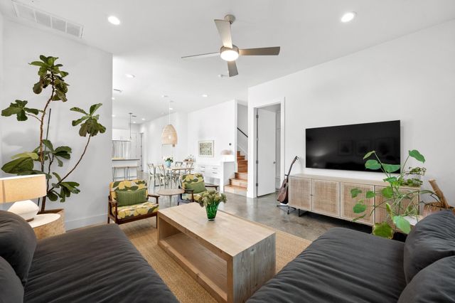 2010 Goodrich Ave 2B, Austin, TX 78704