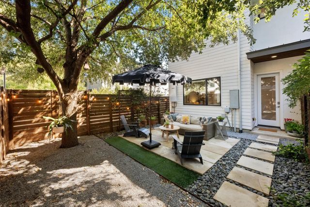2010 Goodrich Ave 2B, Austin, TX 78704