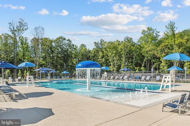1784 HICKORY WOODS RD, Dumfries, VA 22026