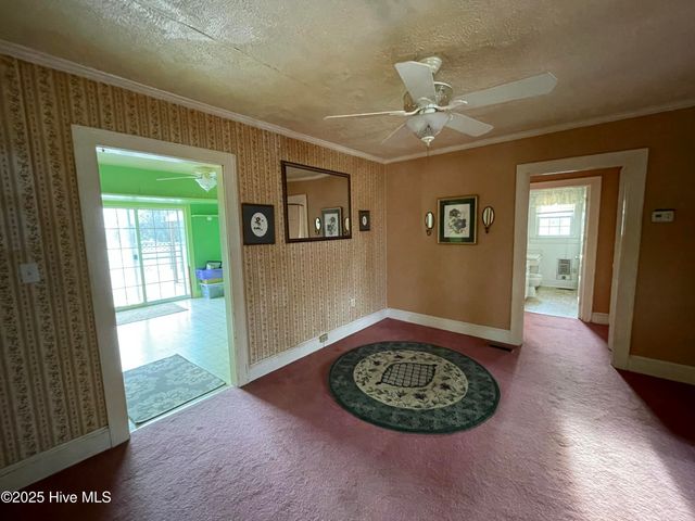 1670 Ocean Highway N, Hertford, NC 27944