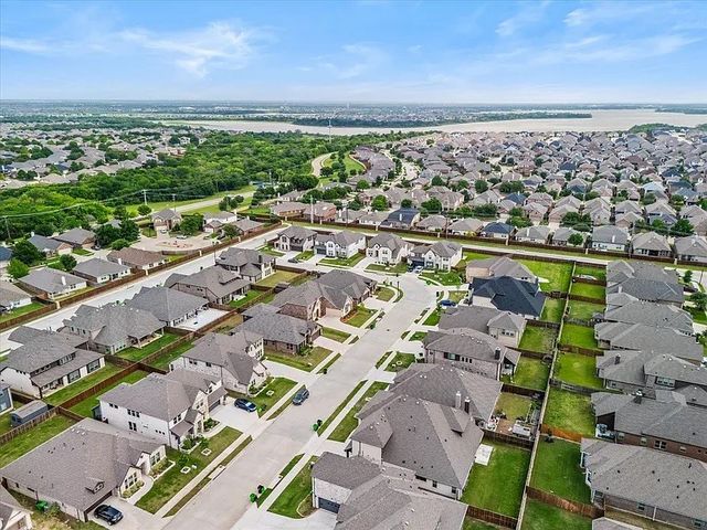 905 Sedona Street, Little Elm, TX 75068