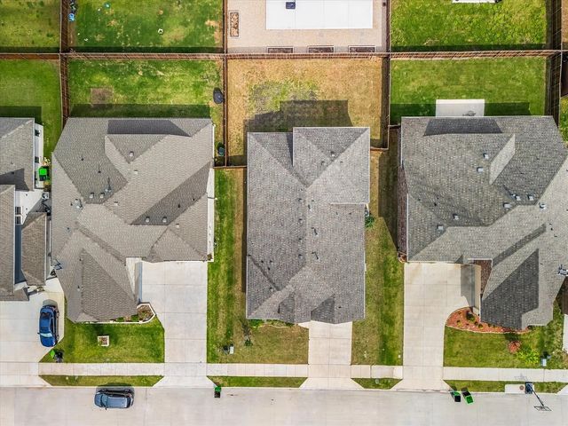 905 Sedona Street, Little Elm, TX 75068