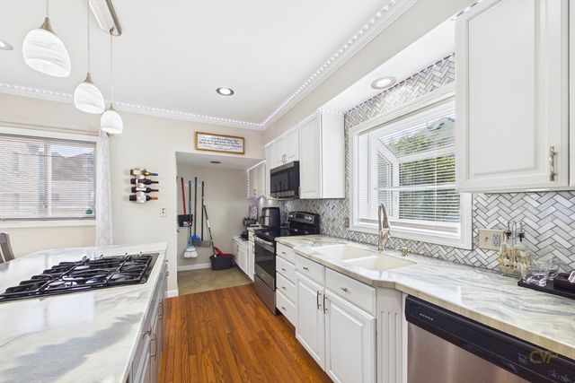 206 Austin St, New Bedford, MA 02740