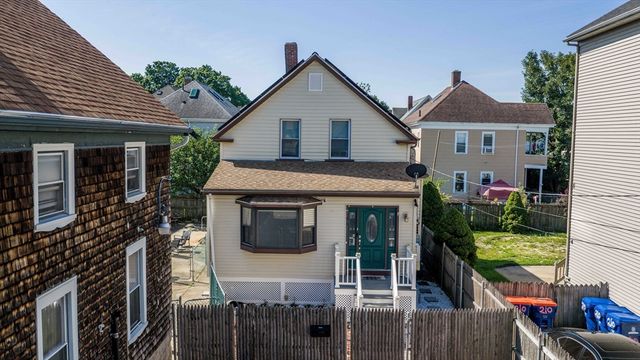 206 Austin St, New Bedford, MA 02740