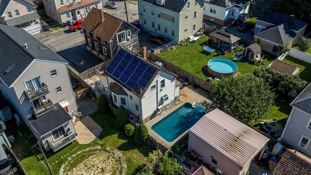 206 Austin St, New Bedford, MA 02740