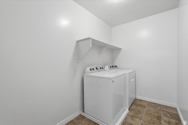 1218 N MOONLIGHT DR, Elk Ridge, UT 84651