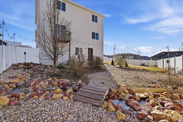 1218 N MOONLIGHT DR, Elk Ridge, UT 84651