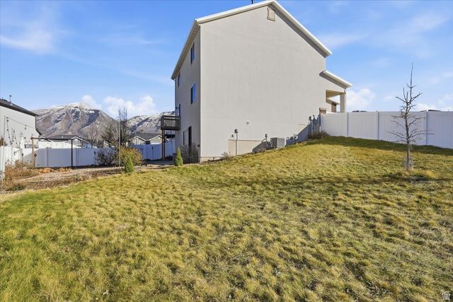 1218 N MOONLIGHT DR, Elk Ridge, UT 84651