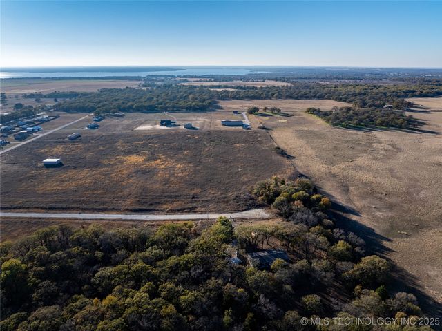 006 Beachside Ranchette Road, Kingston, OK 73439