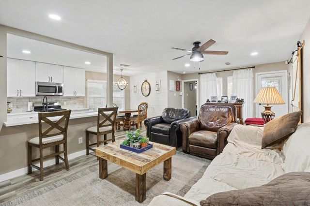 4706 Black Stone Street, Baytown, TX 77521