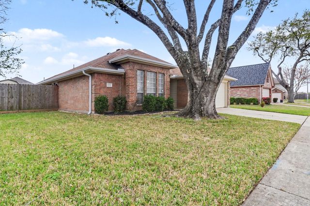 4706 Black Stone Street, Baytown, TX 77521