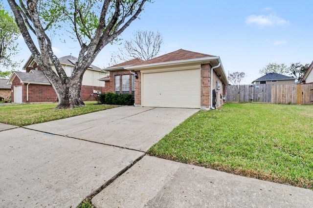 4706 Black Stone Street, Baytown, TX 77521