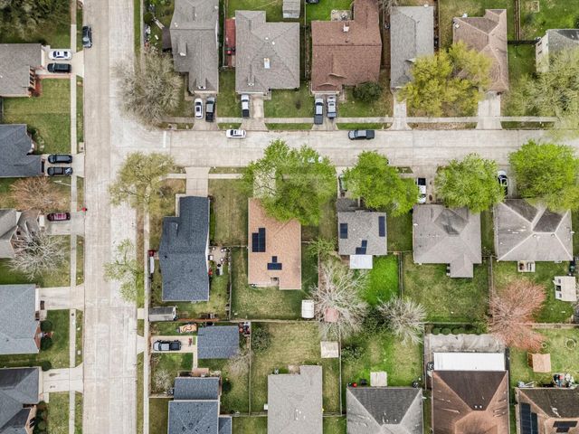 4706 Black Stone Street, Baytown, TX 77521