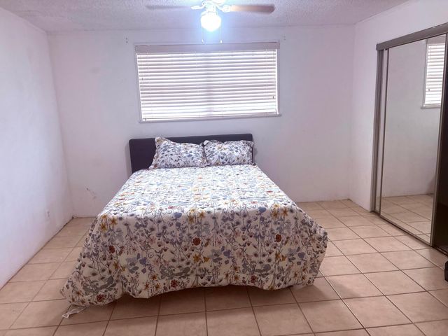 171 SE 28th Avenue, Boynton Beach, FL 33435