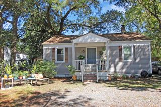 2744 Saratoga Road, North Charleston, SC 29405