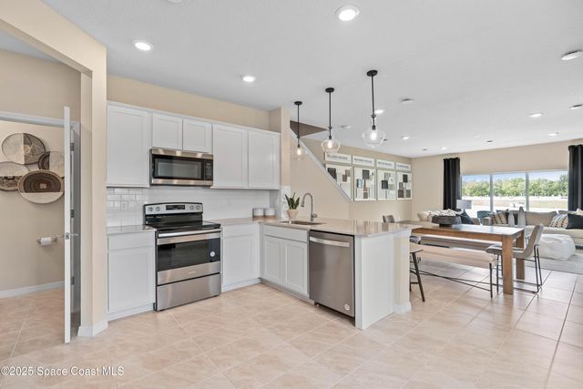 5122 Inspire Lane, Melbourne, FL 32904