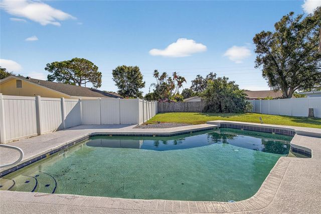 1241 OHIO AVENUE, Dunedin, FL 34698