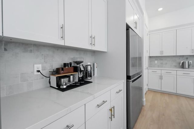 3045 El Camino Real 102, Santa Clara, CA 95051