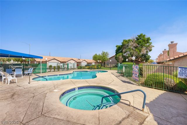 213 Crosswind Way, Las Vegas, NV 89145