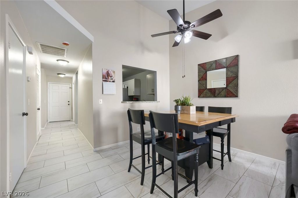 213 Crosswind Way, Las Vegas, NV 89145