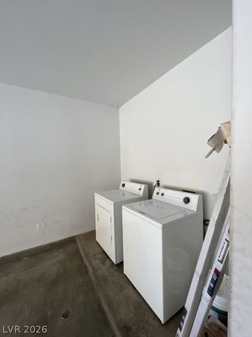 4915 East Russell Road 179, Las Vegas, NV 89120