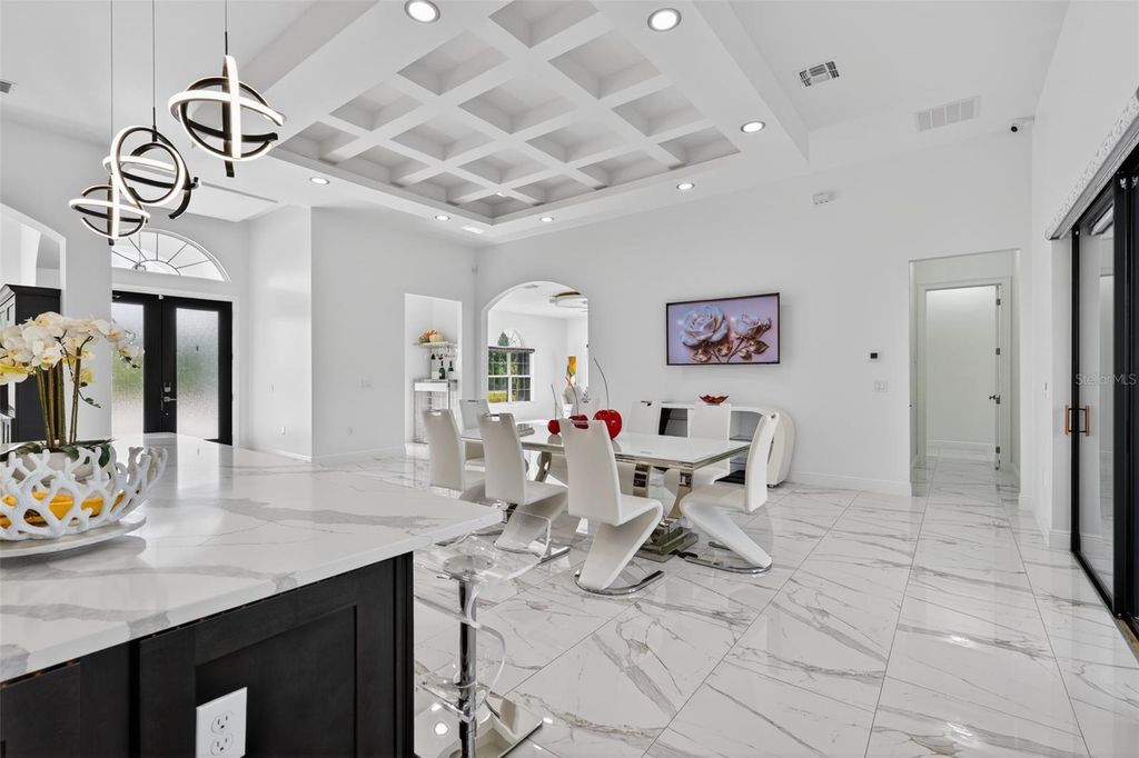 Image 8 of property listing at 6032 EDGERTON AVENUE, Orlando, FL 32833