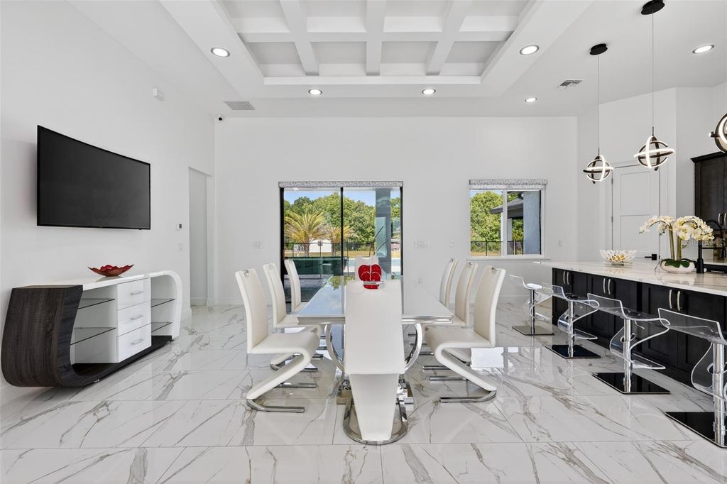 Image 9 of property listing at 6032 EDGERTON AVENUE, Orlando, FL 32833