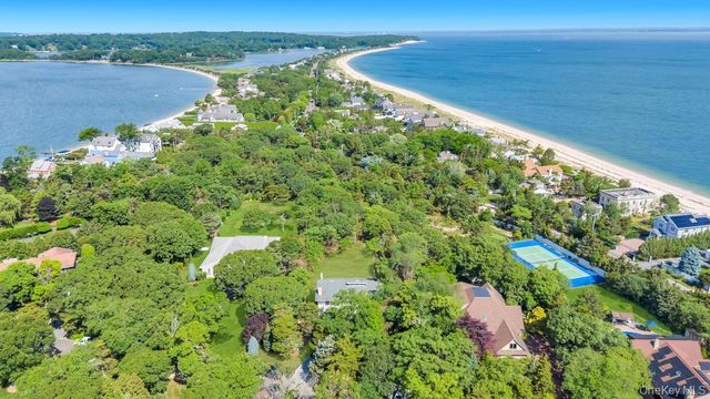 3 Beach Plum Drive, Northport, NY 11768